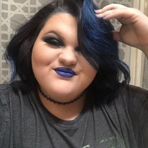 Meet your Posher, Makaela